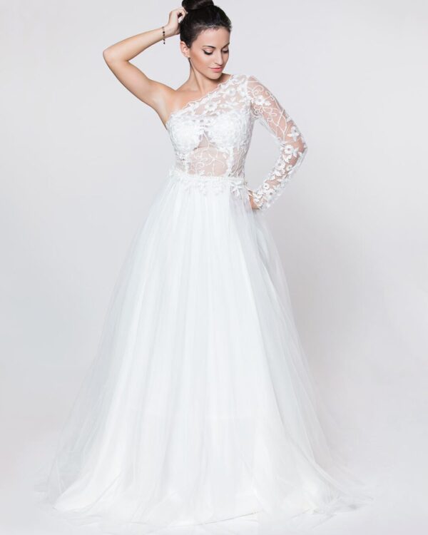 Ρομαντικό νυφικό από γαλλικό τούλι με ένα μανίκι,