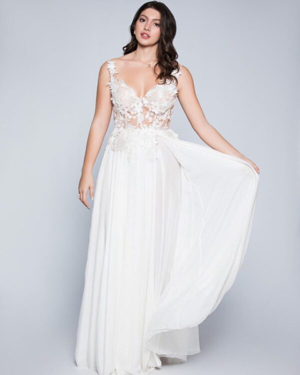 Νυφικό ολομέταξο με δαντέλα