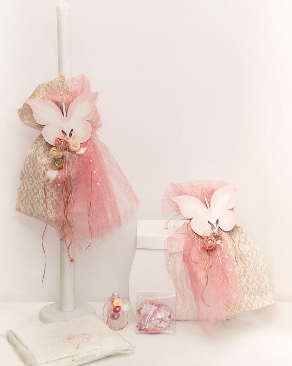 Σετ βάπτισης βαλίτσα δερματίνη με θέμα πεταλούδα και λουλούδια