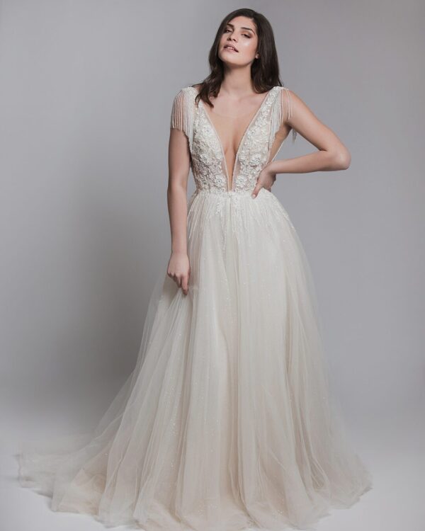 boho chic ρομαντικό νυφικό, σε άλφα γραμμή