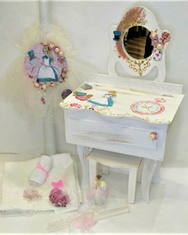 Σετ βάπτισης με την Αλίκη στη Χώρα των θαυμάτων