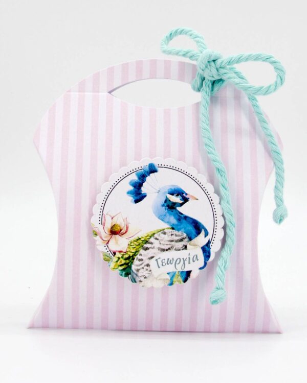 Μπομπονιέρα χαρτινο κουτάκι με τυπωμένο το θέμα της βάπτισης