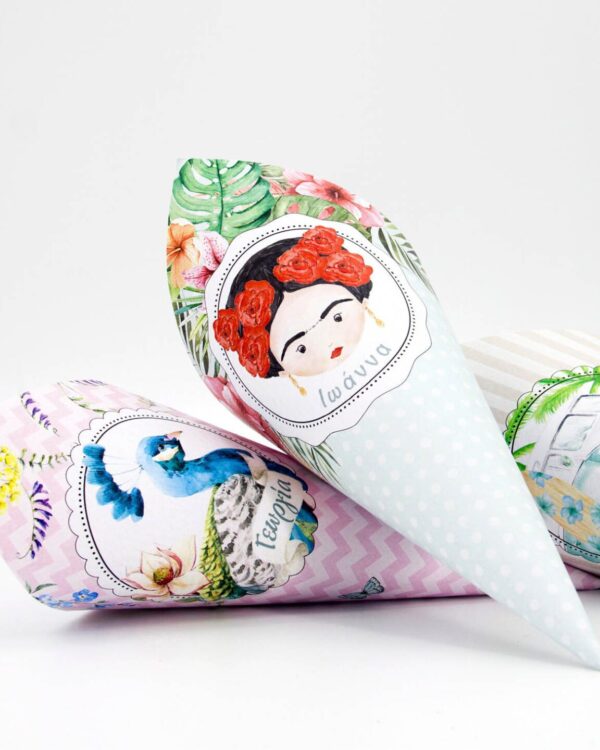 Κουτάκι σε σχήμα χωνάκι για γλυκίσματα, για την θεματική διακόσμητη του Candy Bar της βάπτισής σας