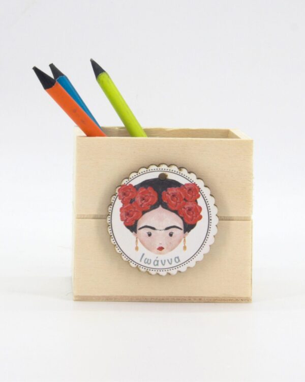 Μπομπονιέρα βάπτισης ξύλινη μολυβοθήκη