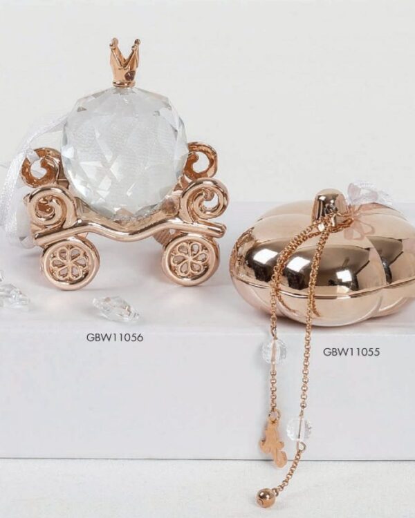 Μπομπονιέρες με θέμα την άμαξα