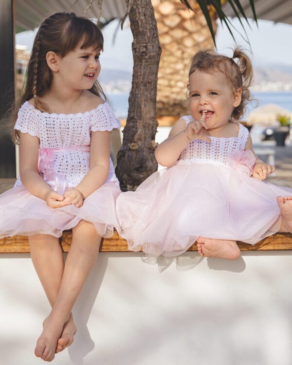 vaptisi-koritsiou-cheiropoiito-set-bousto-me-toutou-fousta-mikres-kyries