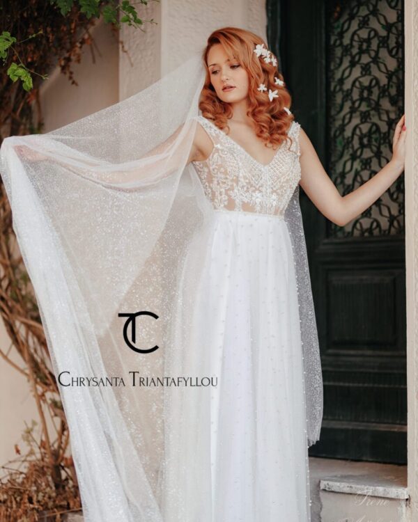 Nυφικό από γαλλικό τούλι κεντημένο με πέρλα