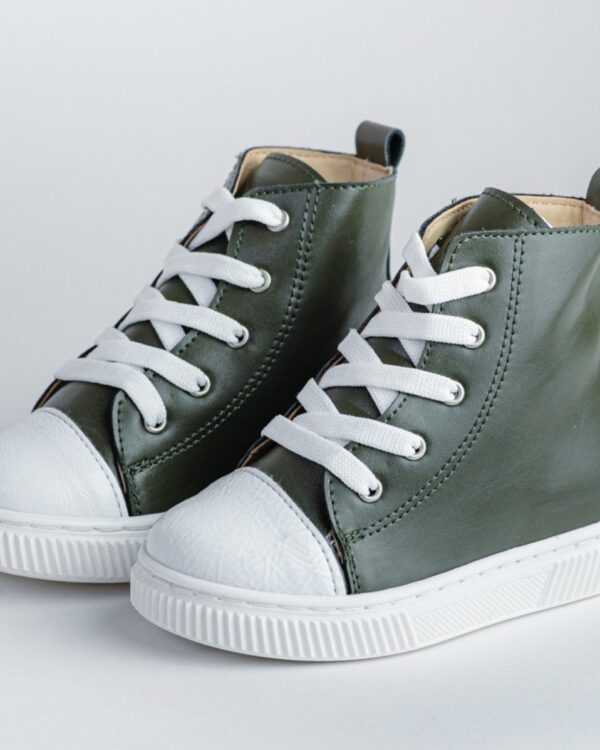 Βαπτιστικά παπούτσια μποτάκια τύπου all star, σε πράσινο σκούρο