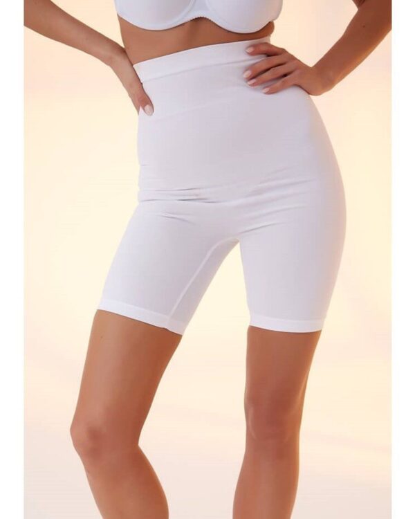 Κορσές lastex, σορτς μέχρι πάνω από το γόνατο, με σύσφιξη όλης της κοιλιάς, σιλικόνη στα τελειώματα για άψογη εφαρμογή σε λευκό, μαύρο και μπεζ. Εξαιρετική ποιότητα με σύσφιξη και σμίλεμα του σώματος, ιδανικό για φορέματα που θέλουμε άψογη εφαρμογή!