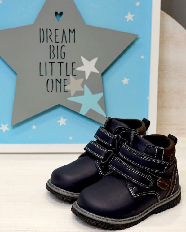 Βαπτιστικά παπούτσια δερμάτινο ανατομικό μποτάκι σε μπλε σκούρο