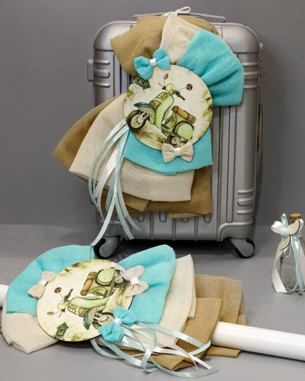 Πλήρες σετ βάπτισης Βέσπα σε έντονες γήινες αποχρώσεις με γκρι τροχήλατη βαλίτσα