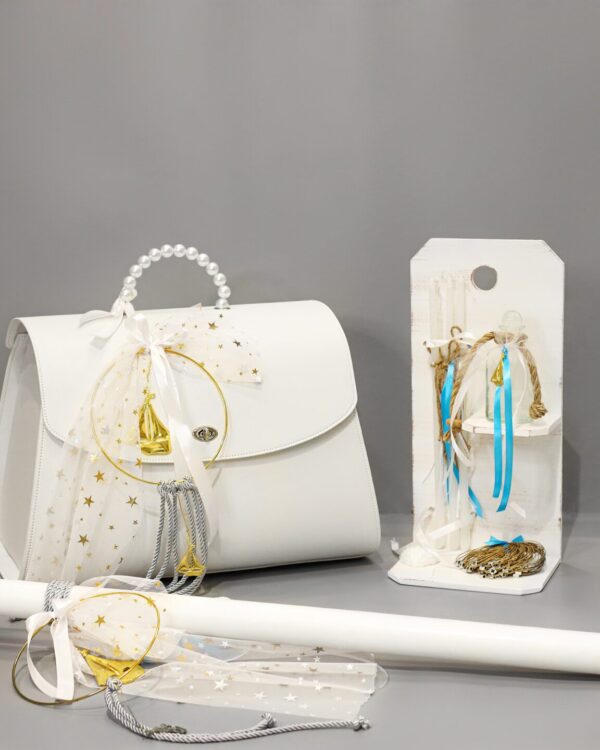 Πλήρες σετ βάπτισης βαλίτσα με επίχρυσο στεφάνι με καραβάκι