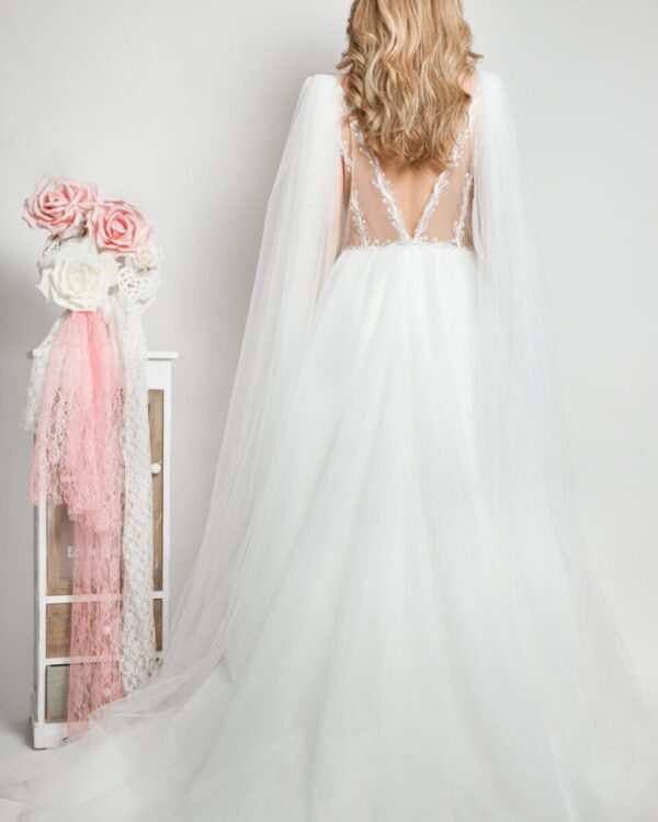 Πριγκηπικό Νυφικό σε γκλίτερ γαλλικό τούλι