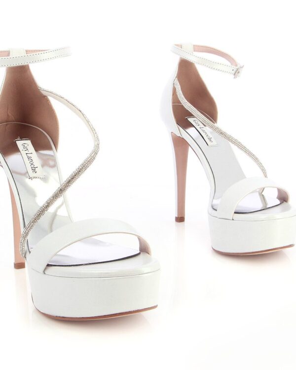 Νυφικά παπούτσια Guy Laroche λευκά