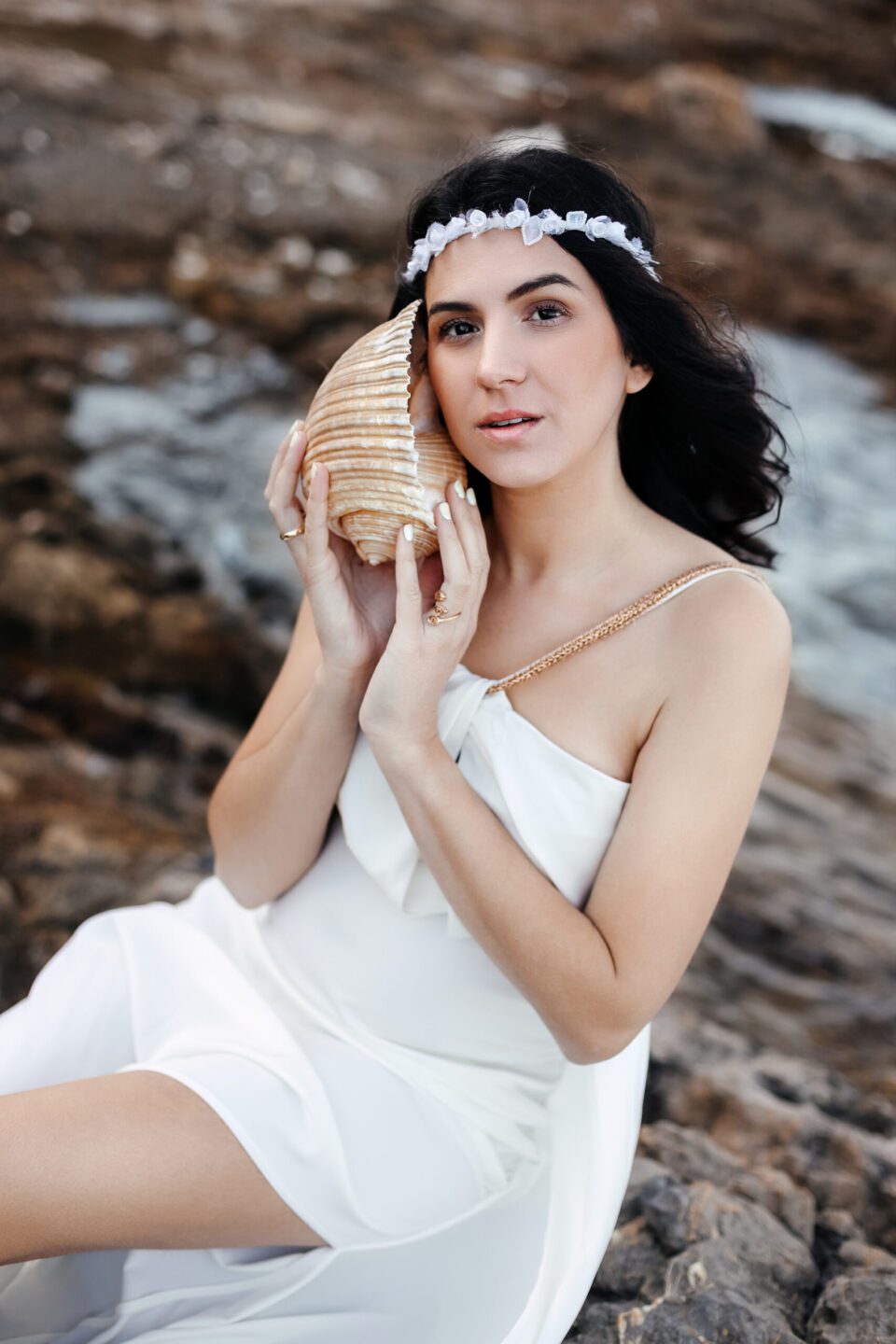 gamos-kai-egkymosyni-entyposiaka-nyfika-gia-egkyes-zoumeres-kabyles