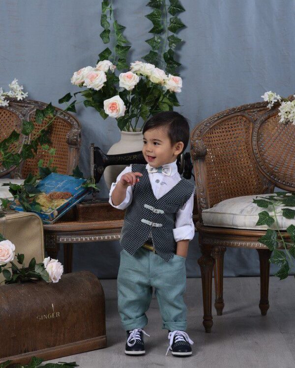 Βαπτιστικό κοστούμι σε αποχρώσεις του γκρι