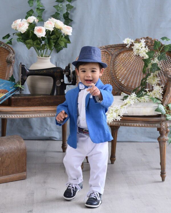 Βαπτιστικό κοστούμι σε λευκό με γαλάζιο