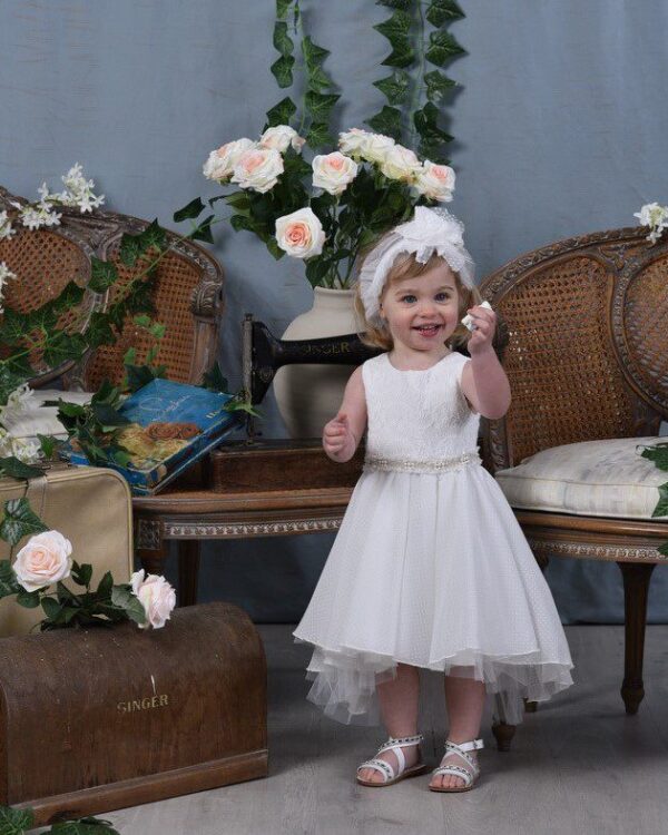 Vintage βαπτιστικό φόρεμα σε λευκό