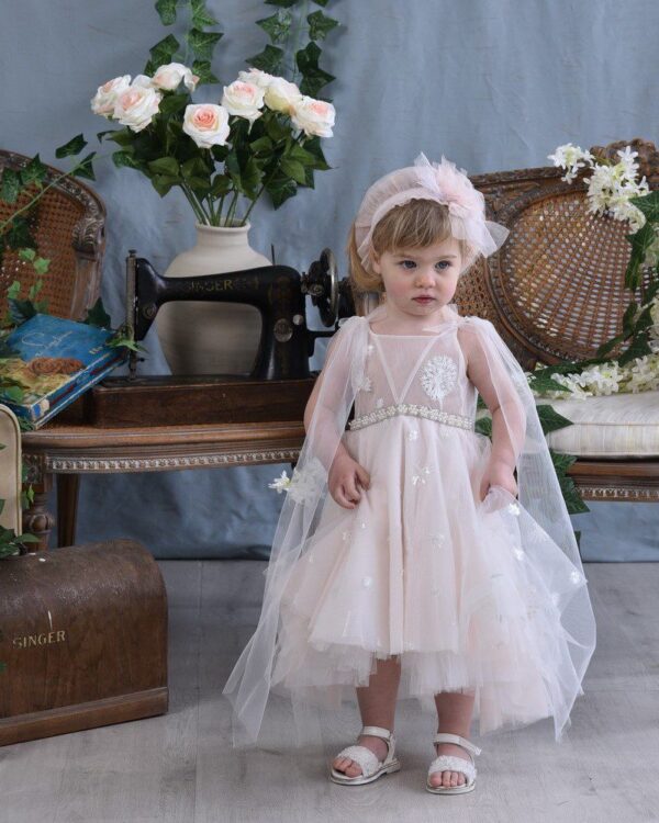 Νεραϊδένιο βαπτιστικό φόρεμα σε nude ροζ