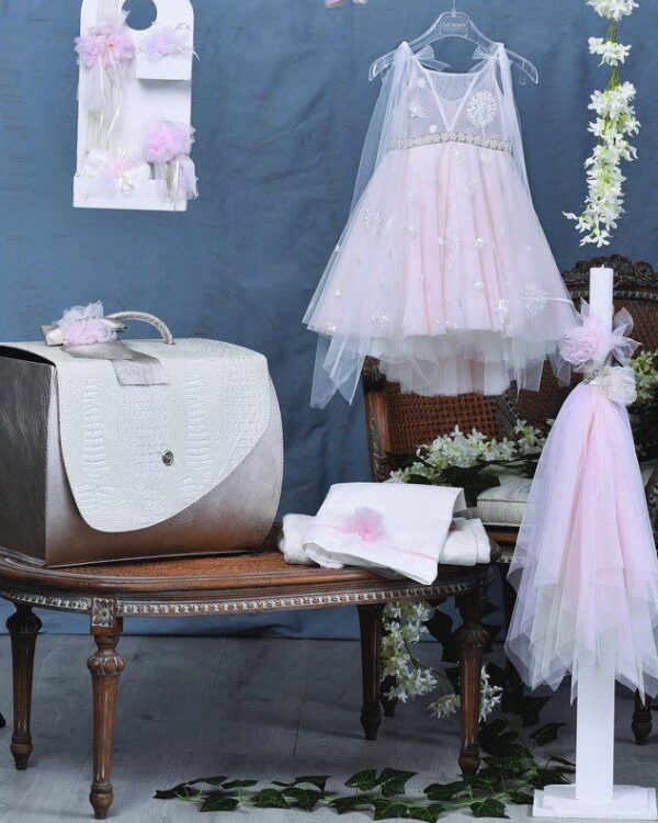 Νεραϊδένιο βαπτιστικό φόρεμα σε nude ροζ