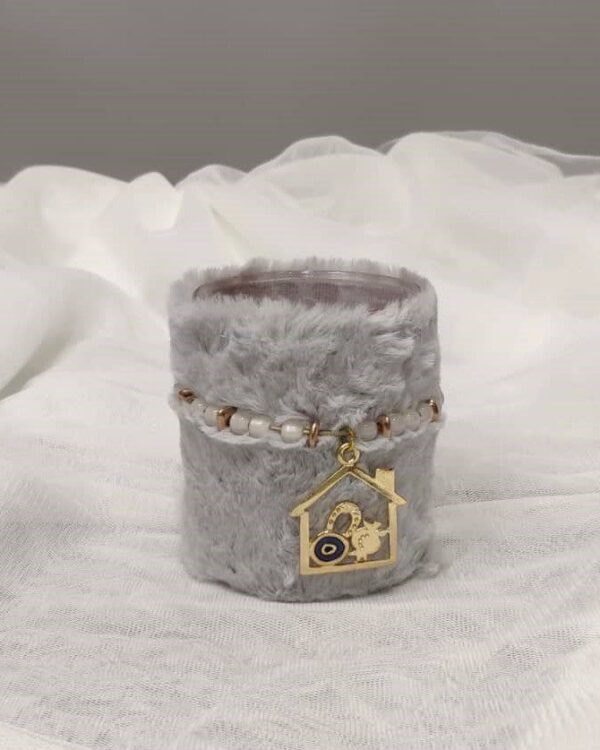 Γούρι 2023 κερί με επίχρυσο γούρι