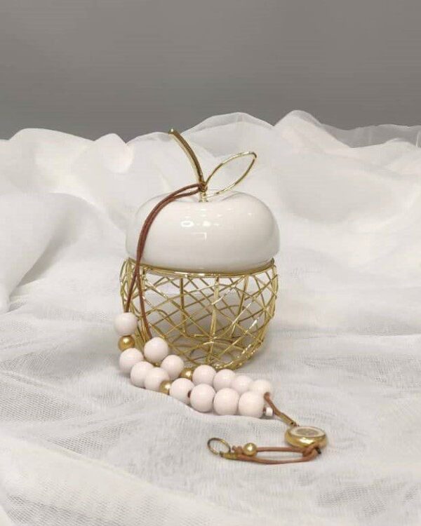 Γούρι 2023 μήλο με μπεγλέρι