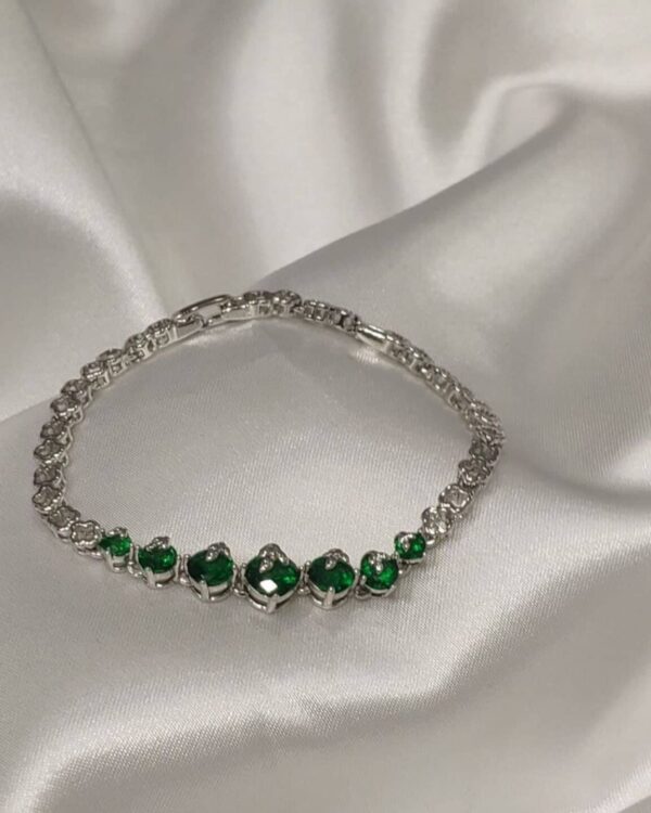 Βραχιόλι σε ασήμι 925 με σμαραγδί ημιπολύτιμους λίθους