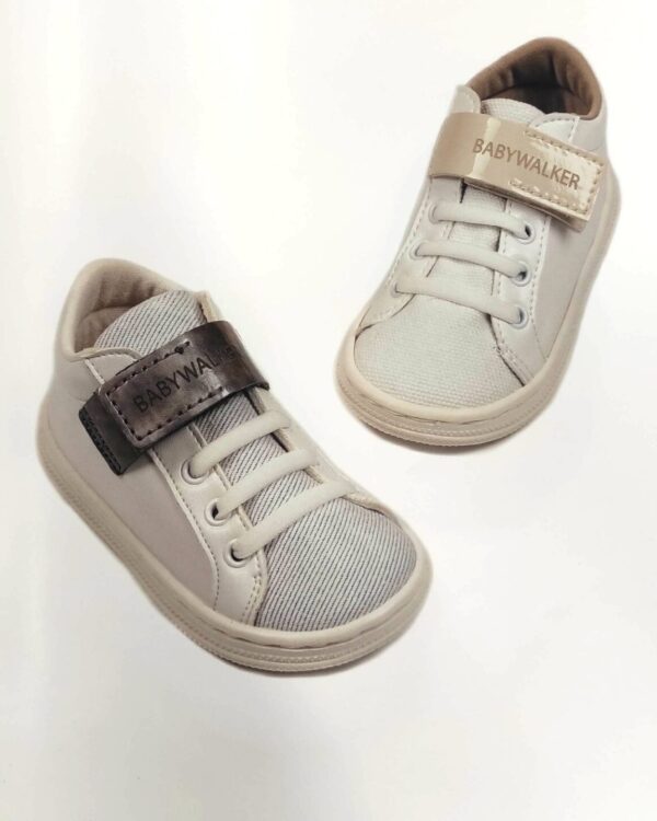 sneakers skrats kordoni