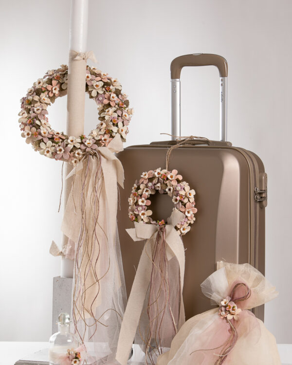 Ολοκληρωμένο πακέτο βάπτισης στεφάνι λουλουδιών