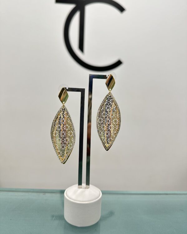 Σκουλαρίκια χρυσά σε σχήμα φτερού