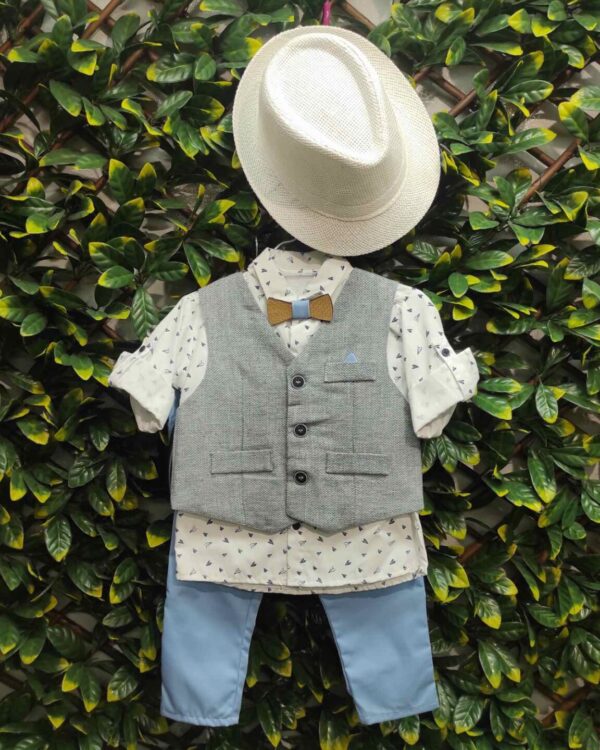 Βαπτιστικό κουστούμι σε παλ αποχρώσεις