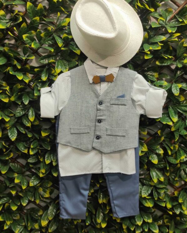 Βαπτιστικό κουστούμι σε γκρι αποχρώσεις
