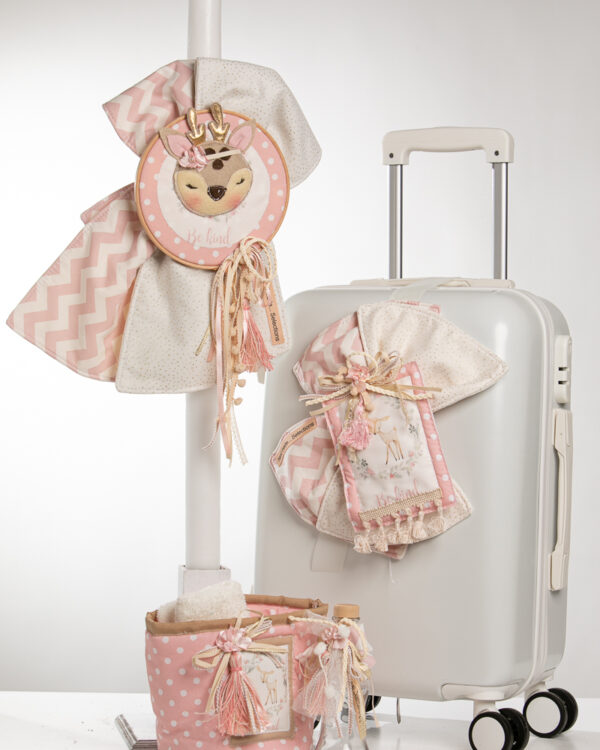 Ολοκληρωμένο πακέτο βάπτισης ταρανδάκι