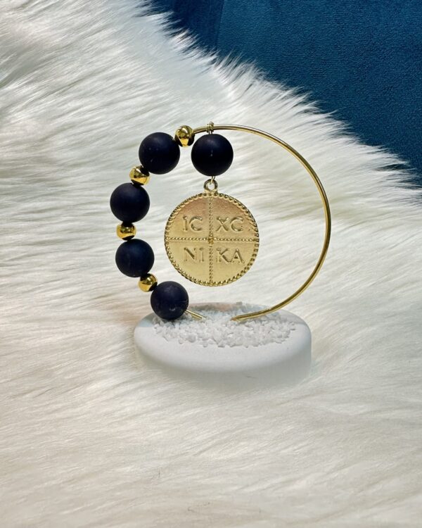 Μπομπονιέρα με κωνσταντινάτο σε τεχνητό βότσαλο