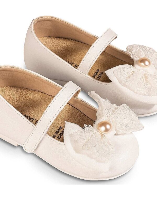 Βαπτιστικό παπούτσι μπαρέτα με φιόγκο και πέρλα
