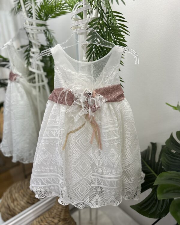 Ρομαντικό βαπτιστικό φόρεμα με διαφάνεια μπροστά