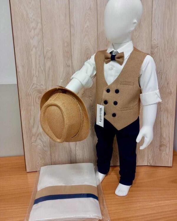 Βαπτιστικό κουστούμι σε καφέ και μπλε αποχρώσεις