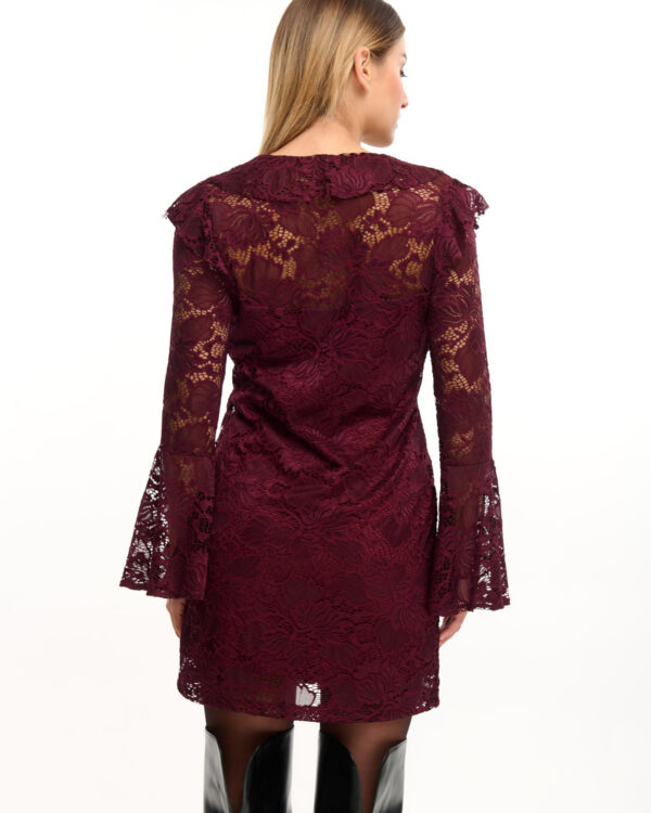 foremata-gynaikeia-gynaikeio-konto-forema-olo-dantela