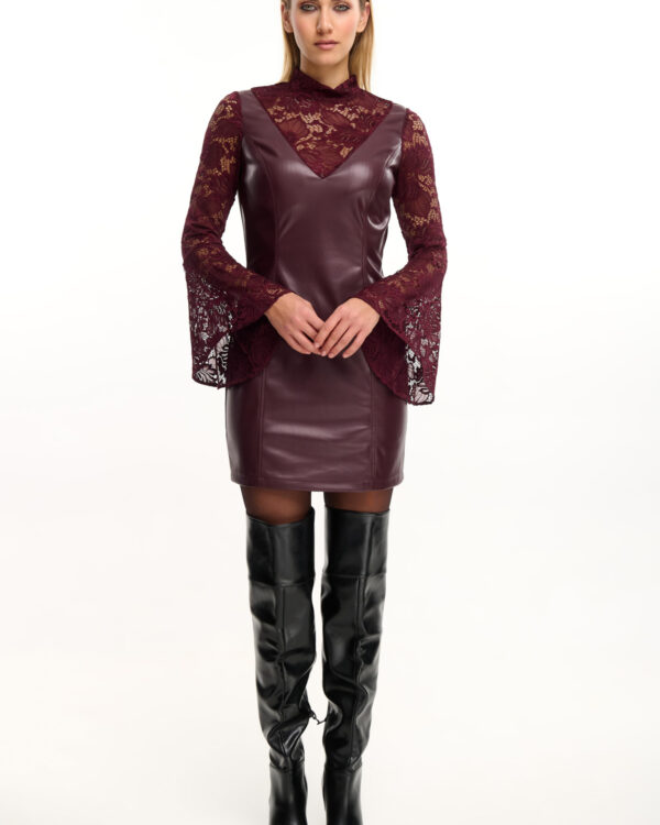 konto-gynaikeio-forema-apo-dermatini-kai-dantela-gynaikeia-foremata