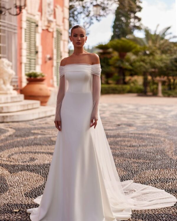 Υπέροχο γοργονέ νυφικό από γαλλικό κρεπ