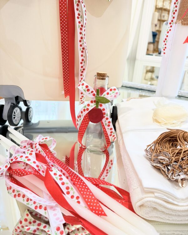 vaptisi-koritsiou-olokliromeno-paketo-vaptisis-me-thema-chryso-stefani-me-monogramma