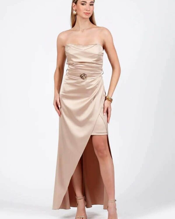 Ασύμμετρο σατέν maxi φόρεμα με draping/Γυναικεία φορέματα