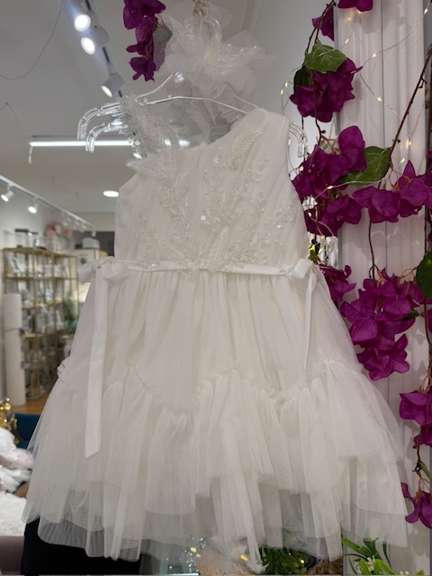 Βαπτιστικό φόρεμα με έναν ώμο, απαλό τούλι με πολλαπλά βολάν & δαντέλα