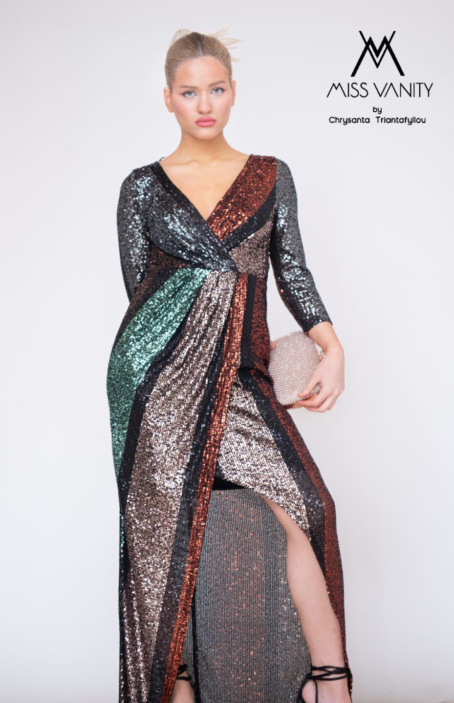 gynaikeia-roucha-o-apolytos-odigos-styl-capsule-wardrobe-mystikoi-syndyasmoi-qa